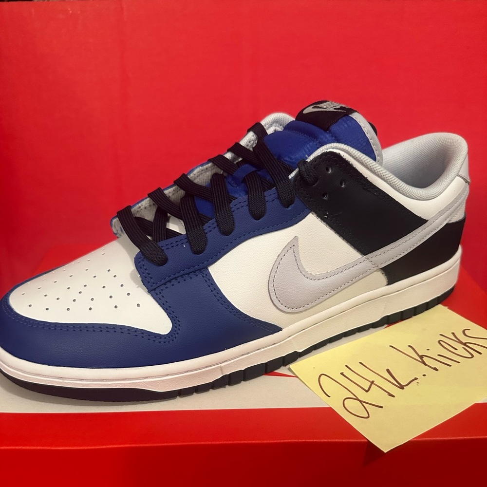 Nike Dunk Low